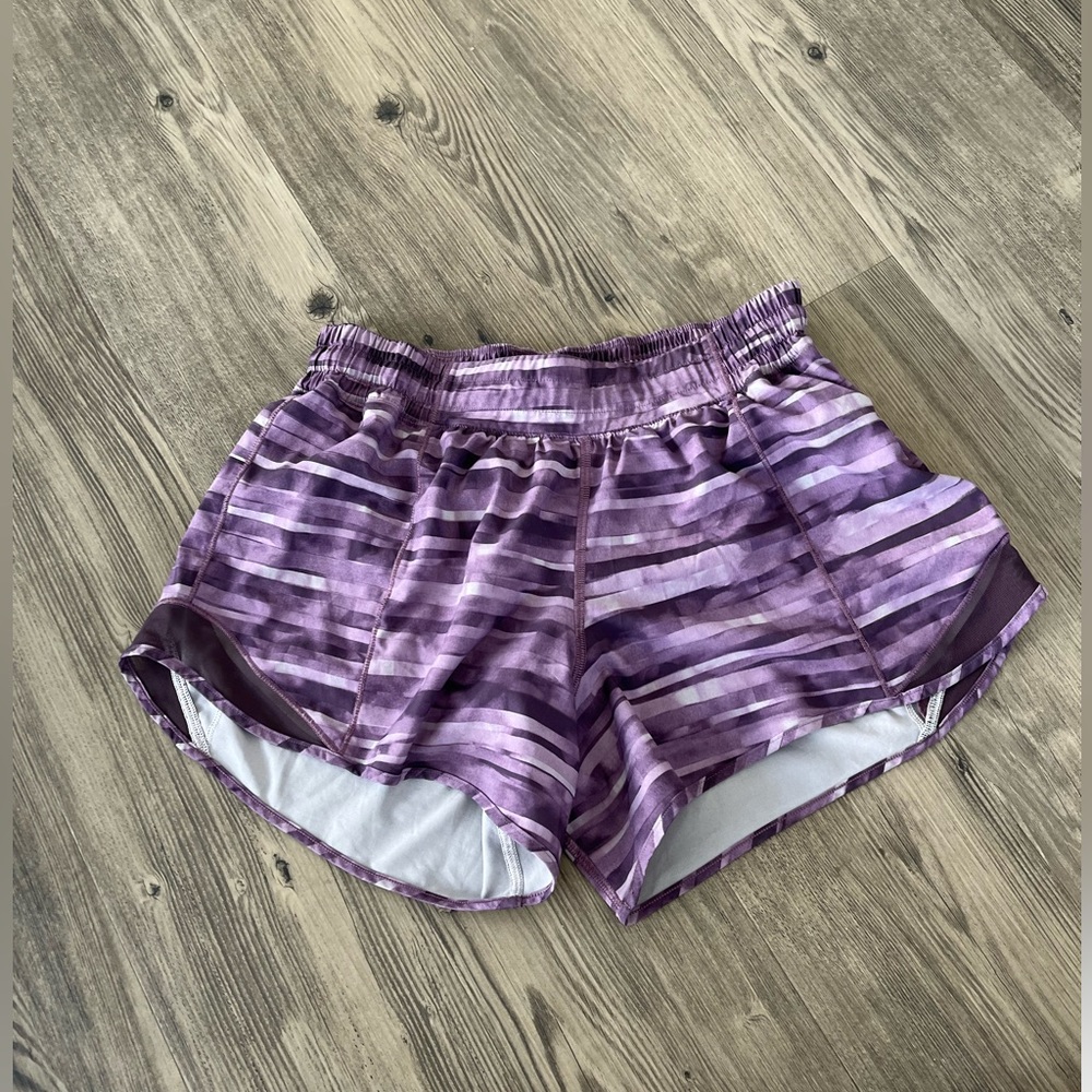 Lululemon tracker shorts